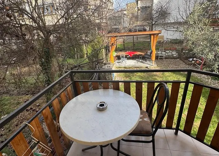 Berta Gardens 1 * ساندانسكي