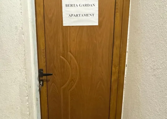 Berta Gardens 1 * ساندانسكي